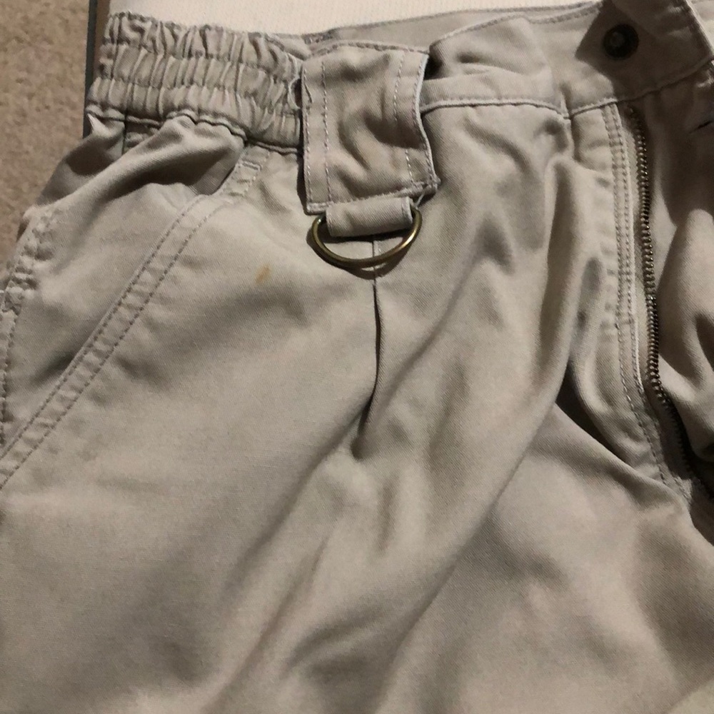 One pair of durable men's pants - Picture 9 of 9